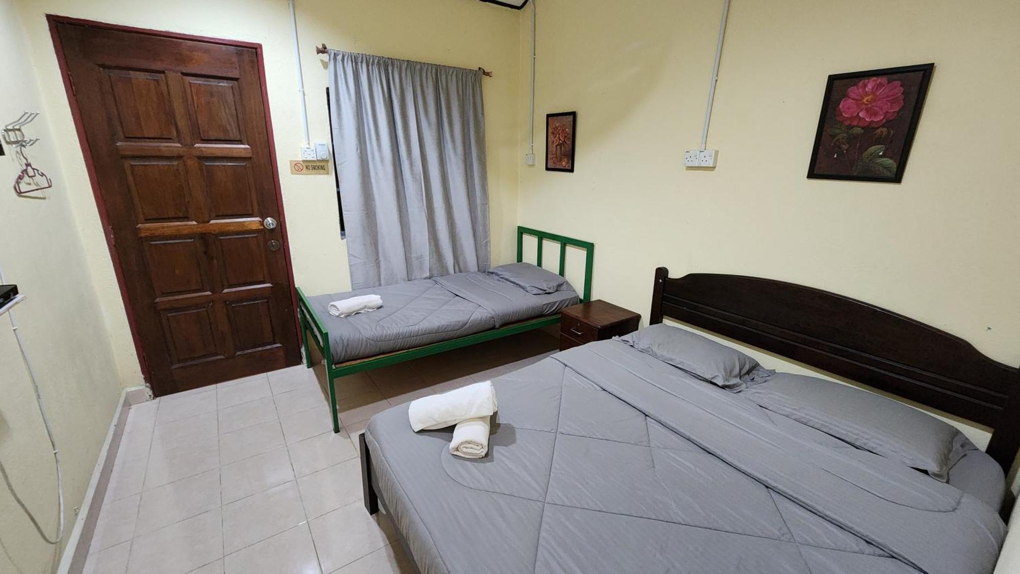 Lagenda Resthouse Cenang Beach Pantai Cenang  Zewnętrze zdjęcie